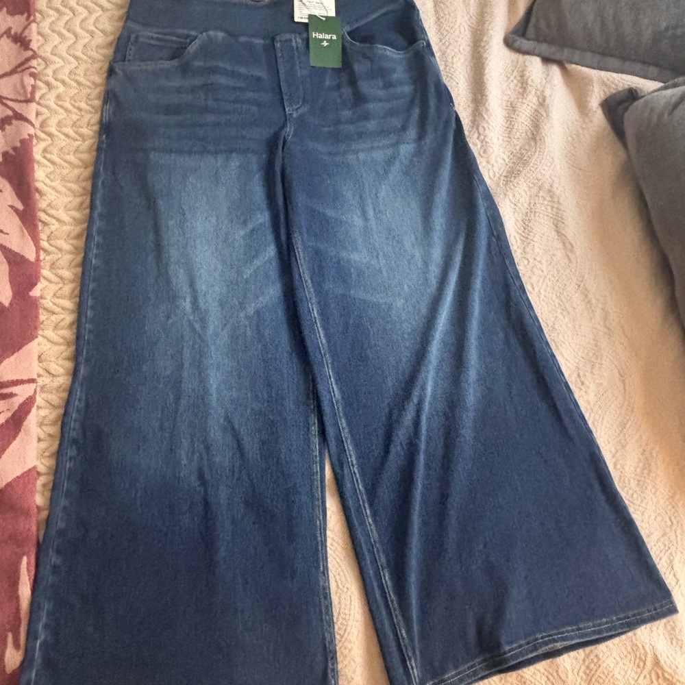 HALARA Dark Blue Flare Jeans